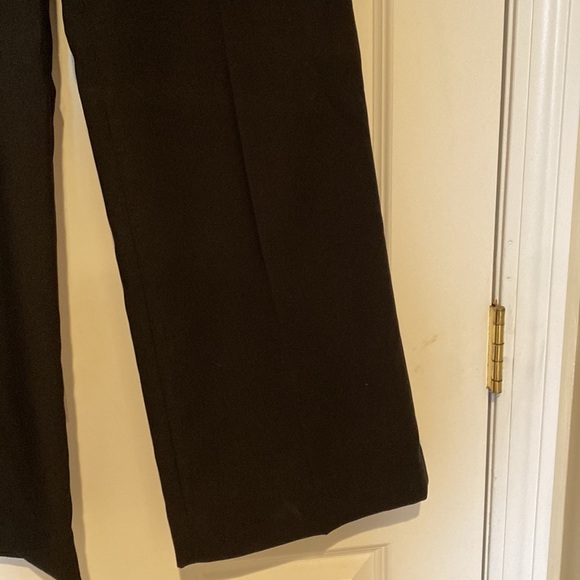 Banana Republic Blake Wide Leg slacks. size 4. Career wear comfort - Picture 2 of 7